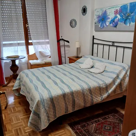 Los Fresnos Apartment